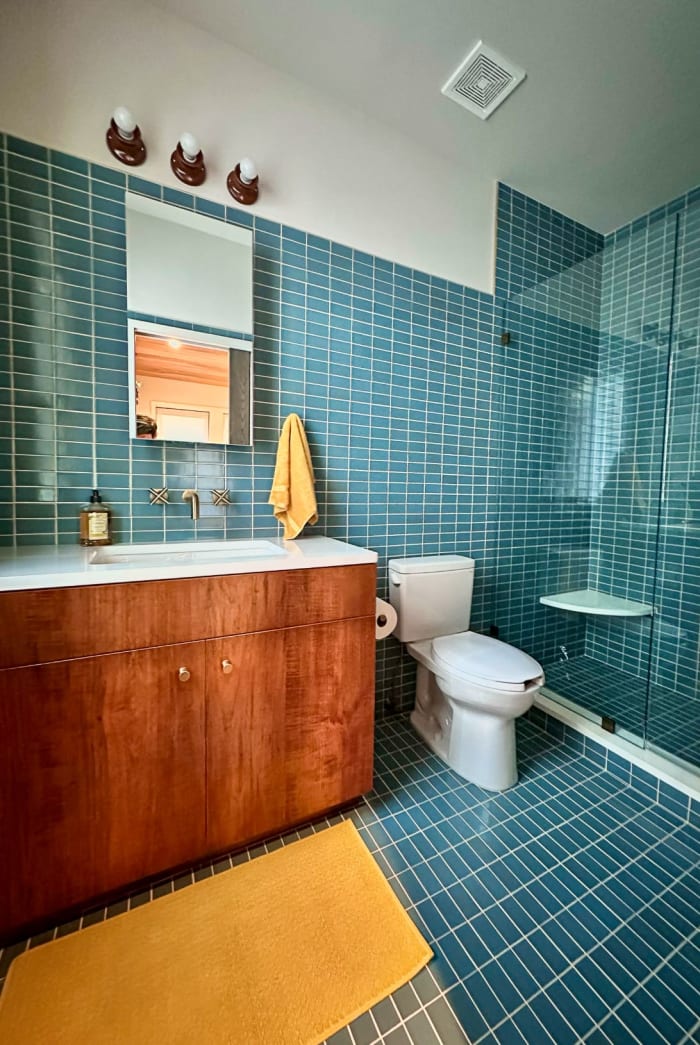Maple Vanity in Mid Century Bathroom