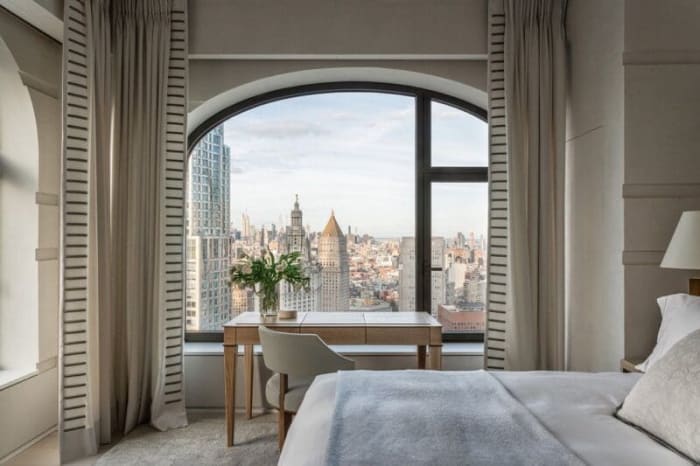 A Simple Desk for New York City Condo