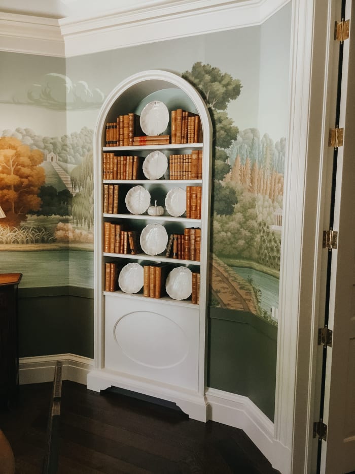 Radius Top Bookcase