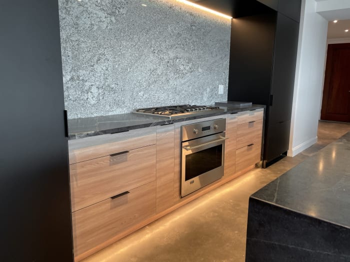 Contemporary Kitchen