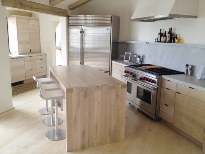 White Oak & Stainless Kitchen
