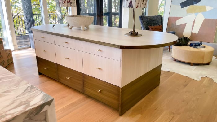 Oak And Brass Island