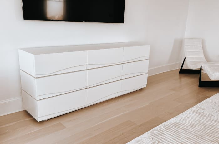 Wavy Chest of Drawers