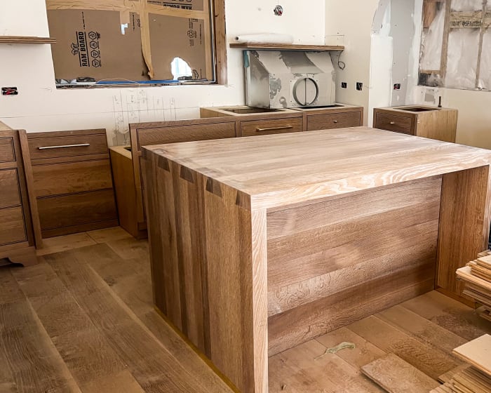 Custom Kitchen Cabinetry Installation