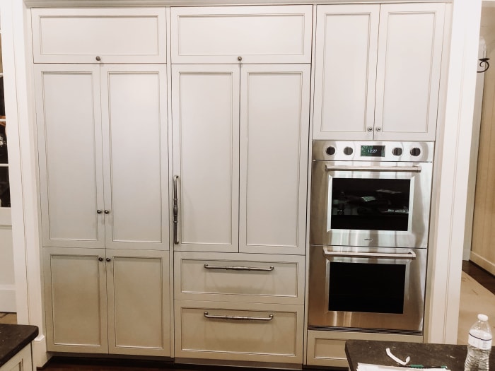 Off White Kitchen Cabinets