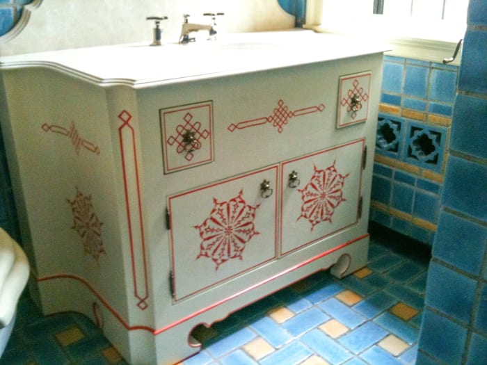 Swann House Bathroom Vanity