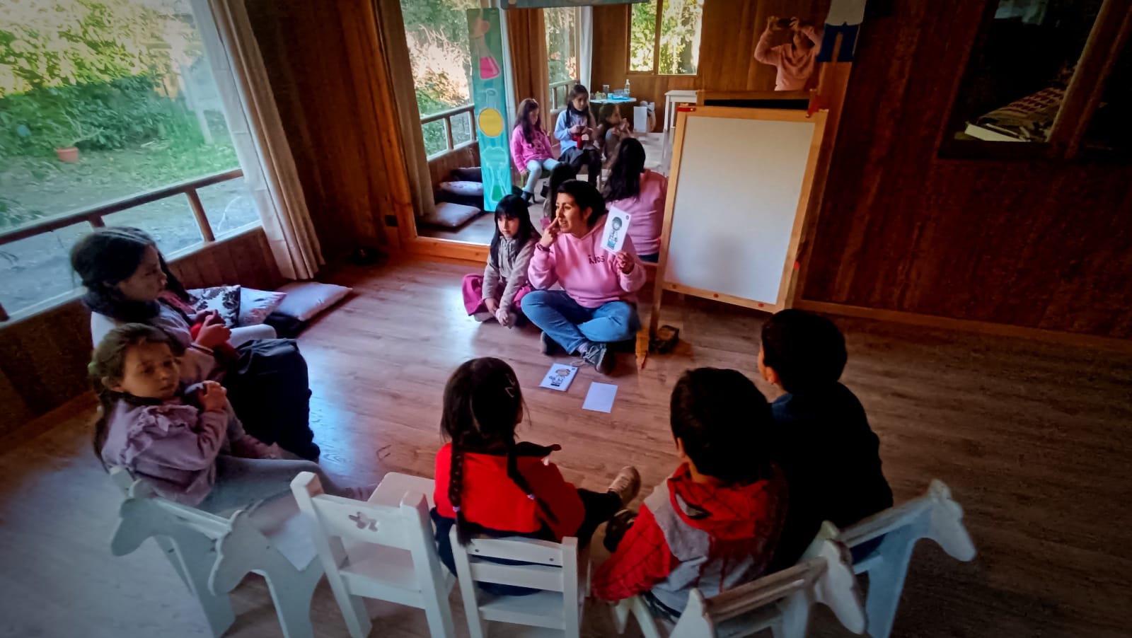 Inmersión natural y desarrollo de confianza oral · Natural immersion and oral confidence building at ABC For Kids