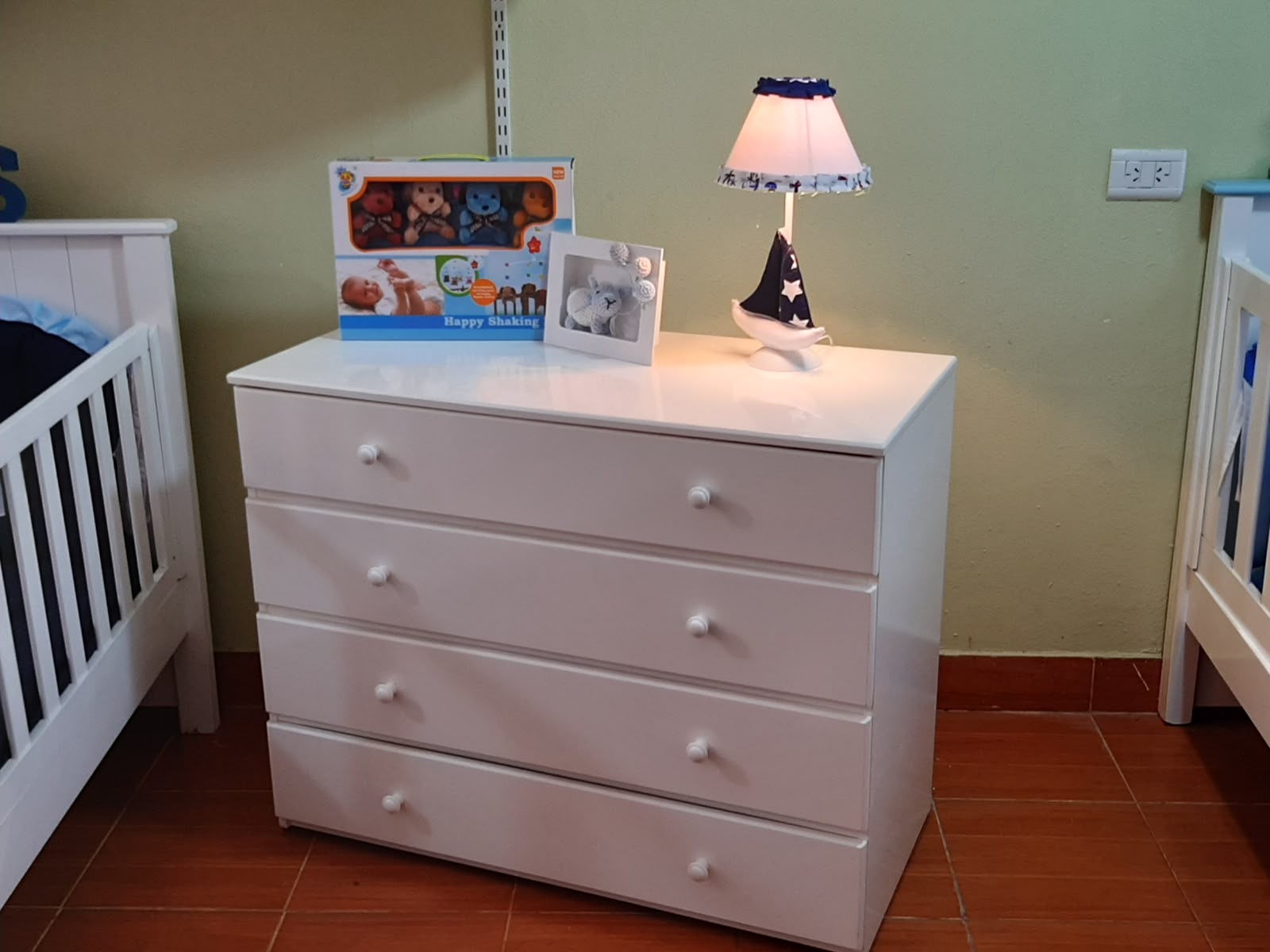 CÓMODA MÍA 2