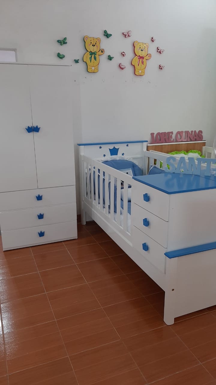 CUNA FUNCIONAL CORONA + ROPERO 3