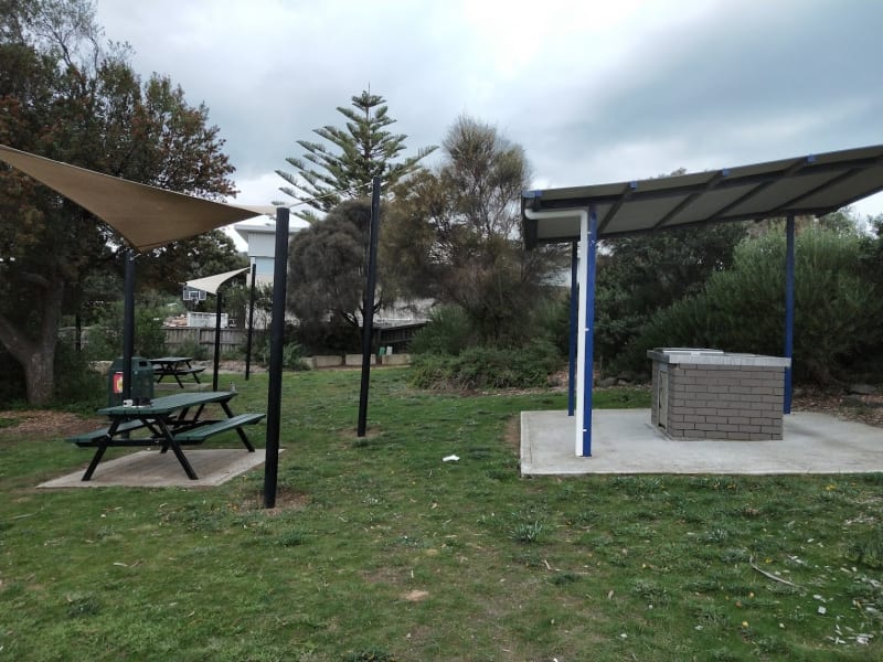 CREMORNE BEACH RESERVE BBQ Area