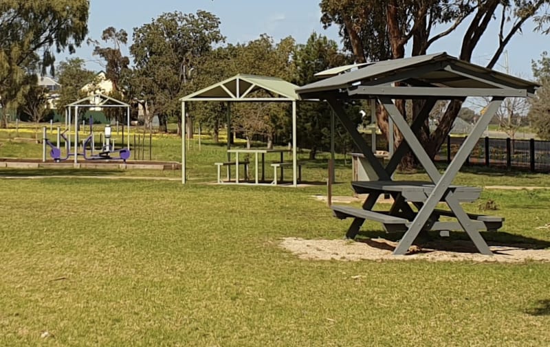 TULLAMORE MEMORIAL PARK BBQ Area