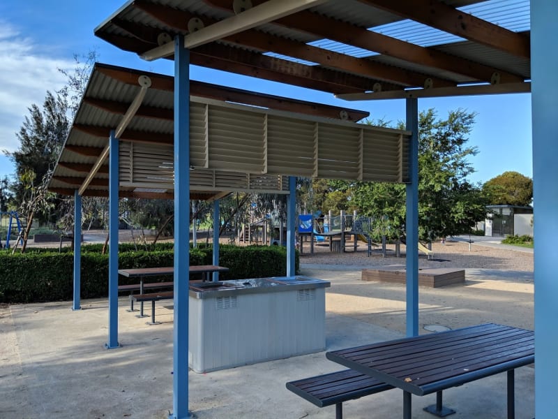 HEATHERTON PARK BBQ Area