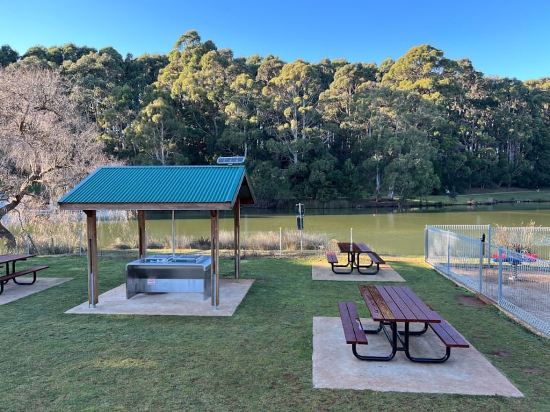 ROMAINE RESERVE BBQ Area