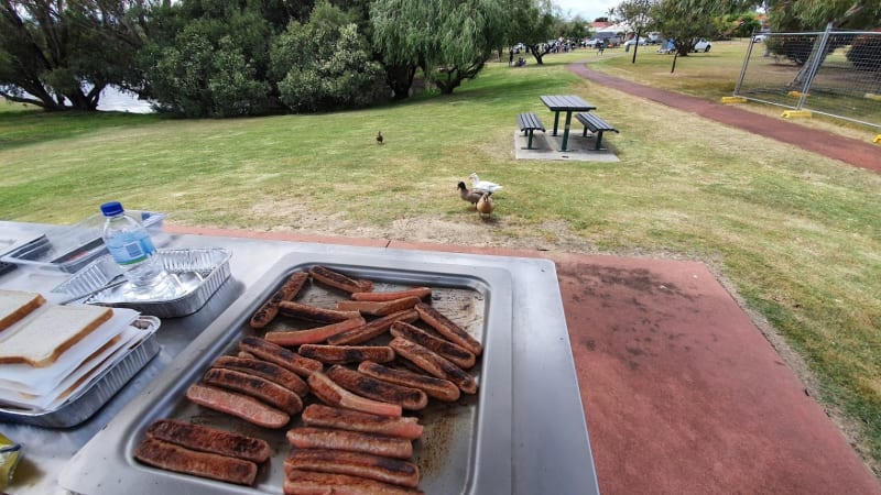 BROZ PARK BBQ Area