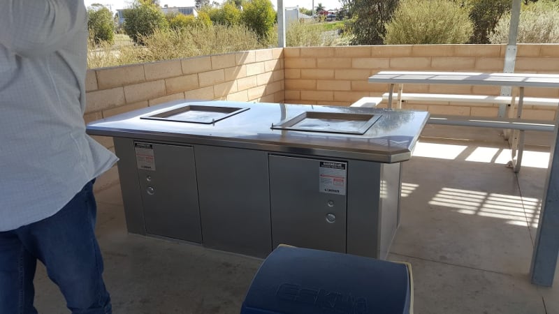 PINNAROO WETLANDS BBQ Area