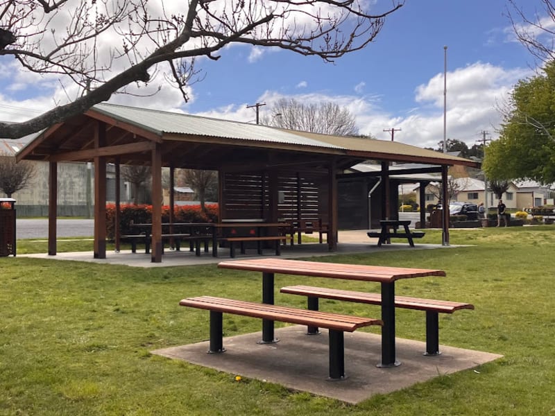 MCHATTAN PARK BBQ Area