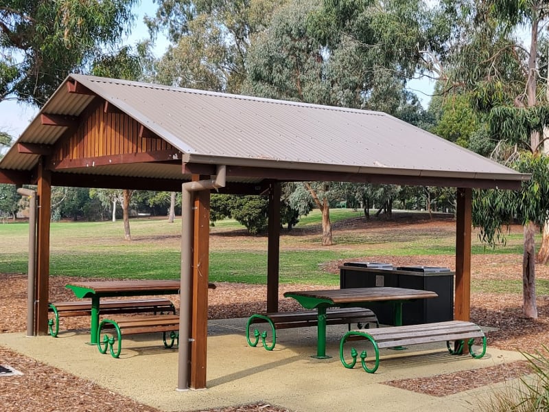 THOMAS ST RESERVE BBQ Area