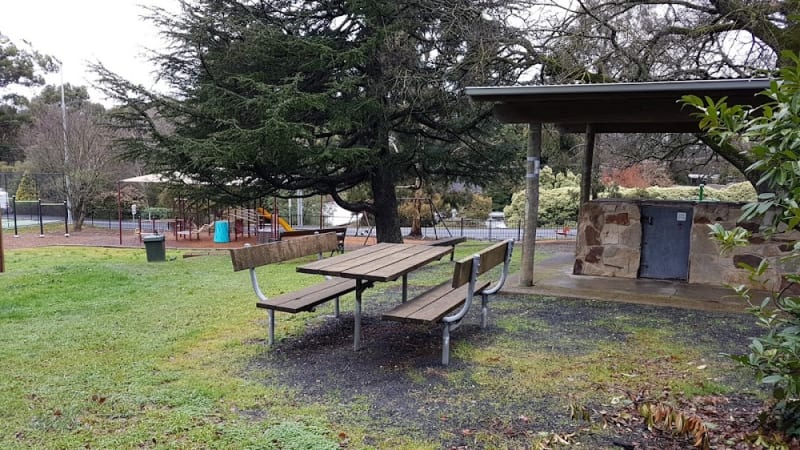 TREGARTHEN RD RESERVE BBQ Area