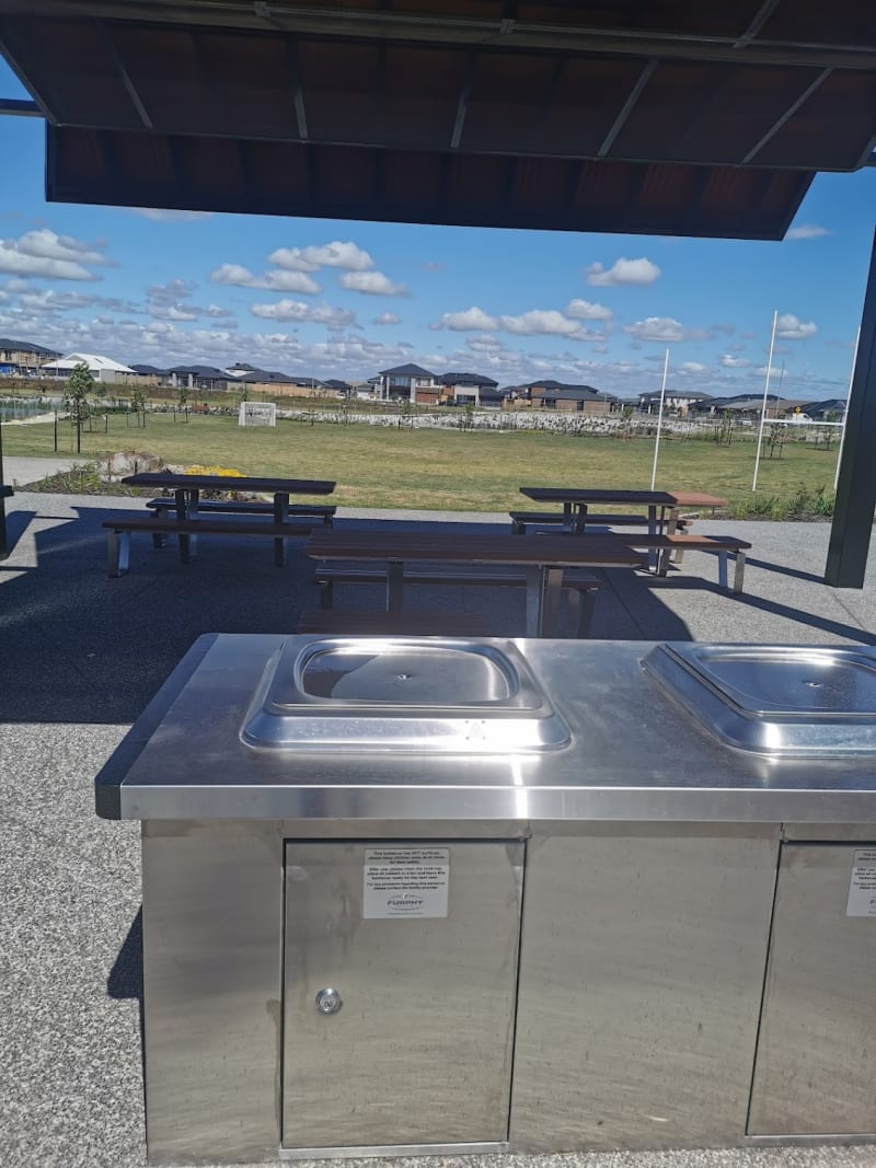 BARRABOOL BOULEVARD PLAYGROUND BBQ Area