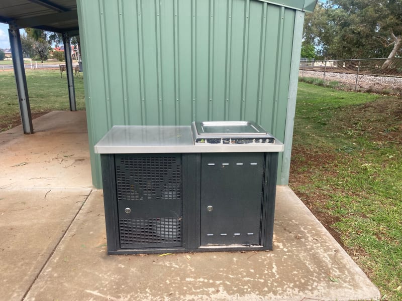 WALKAWAY STATION BBQ Area