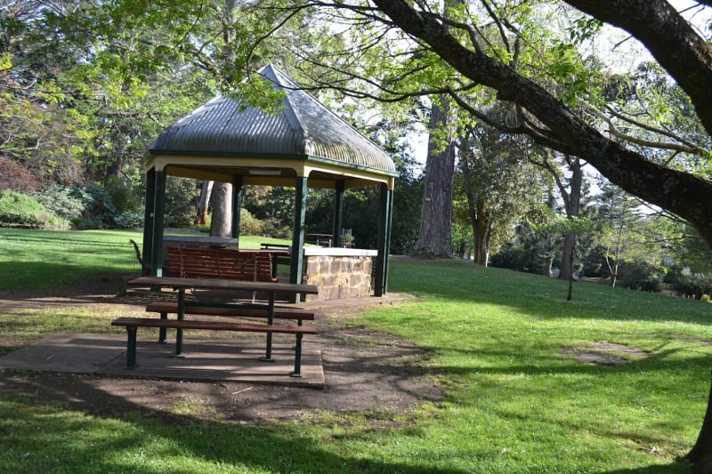 HAMILTON BOTANIC GARDENS BBQ Area