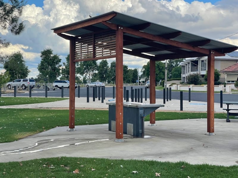 BANK STREET BOAT RAMP BBQ Area