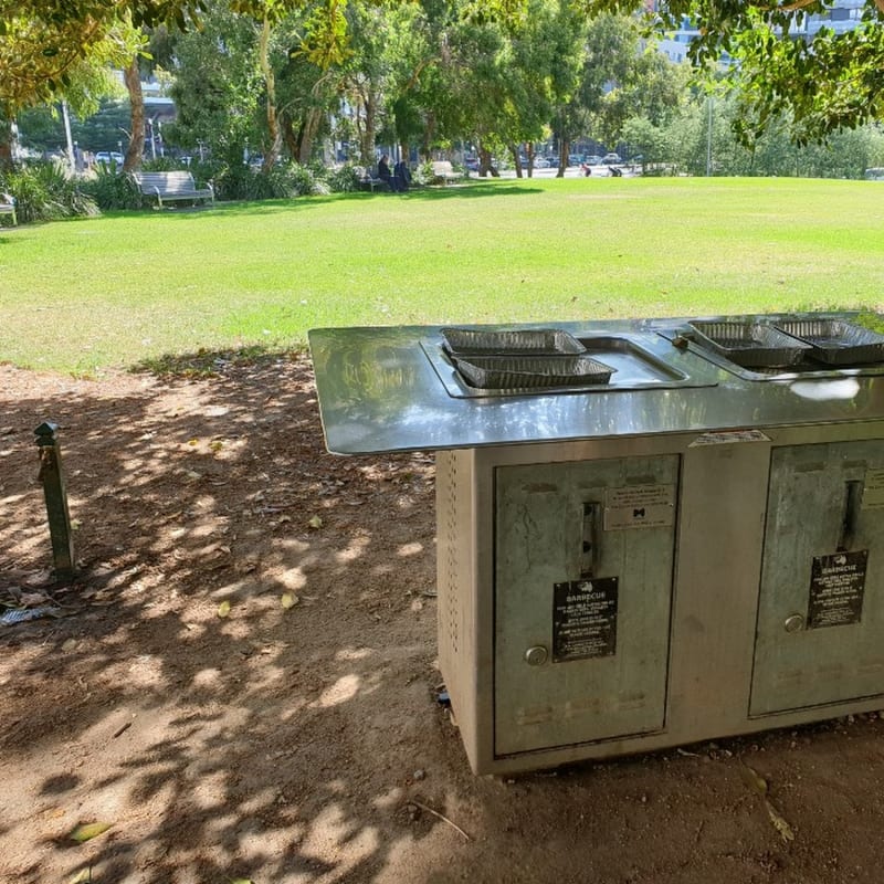 DOCKLANDS PARK BBQ Area