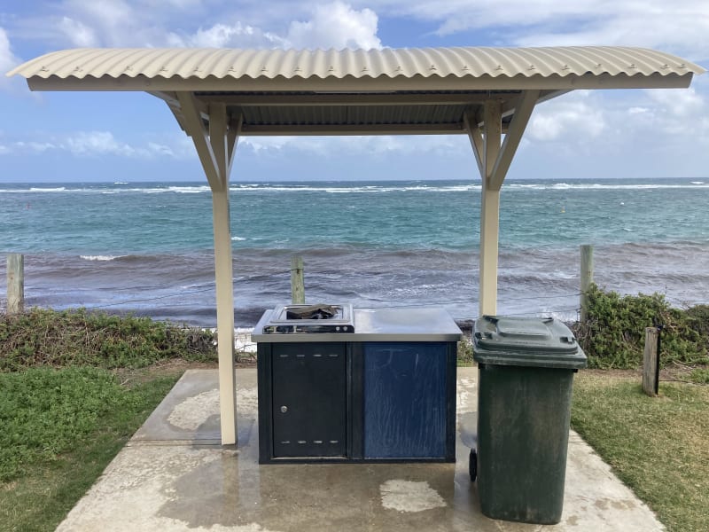 HORROCKS BEACH BBQ Area