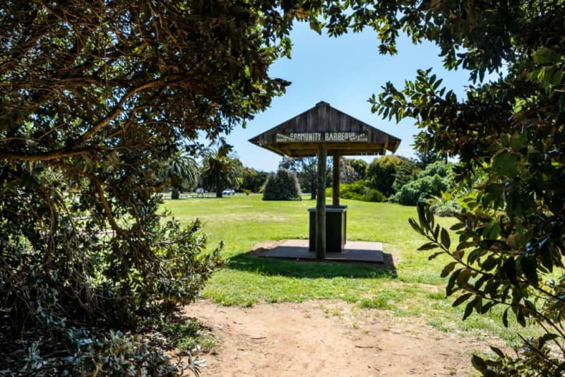 COLES BEACH BBQ Area