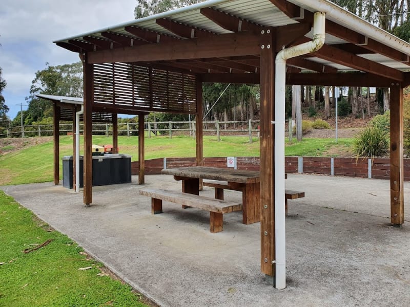 POWER CREEK RESERVE PLAYGROUND BBQ Area