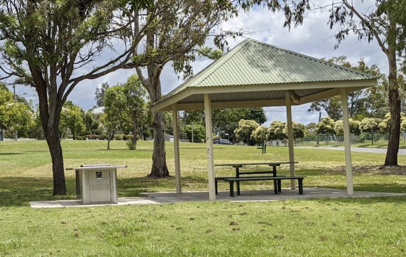 JURAYELBA PLACE PARK BBQ Area