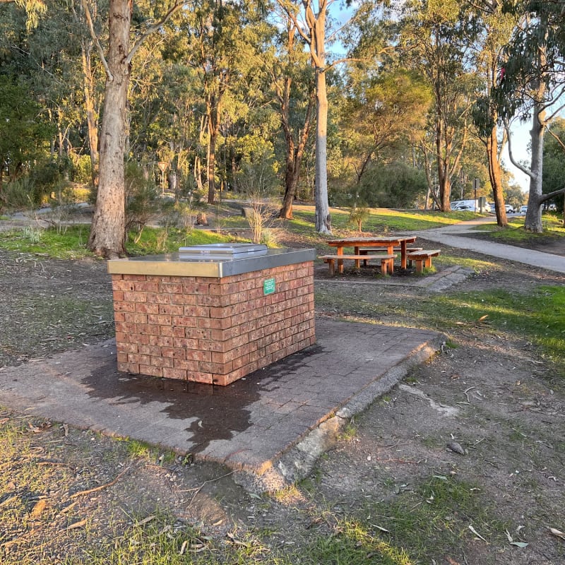 LYSTERFIELD LAKE BBQ Area