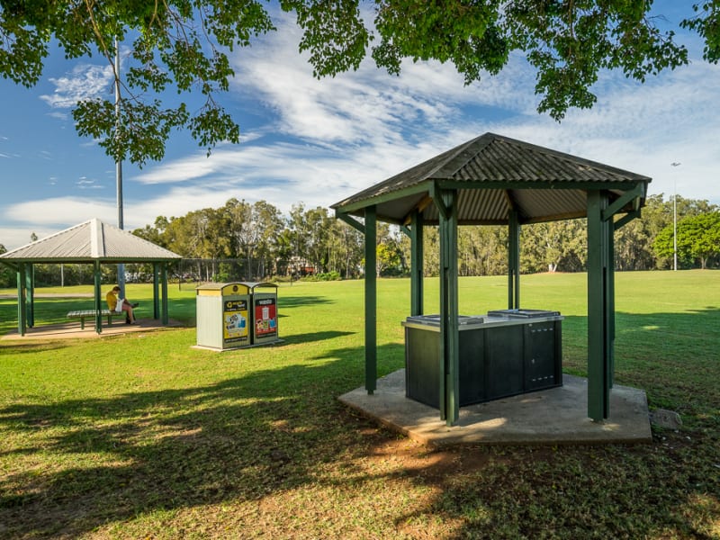 SEL OUTRIDGE PARK BBQ Area