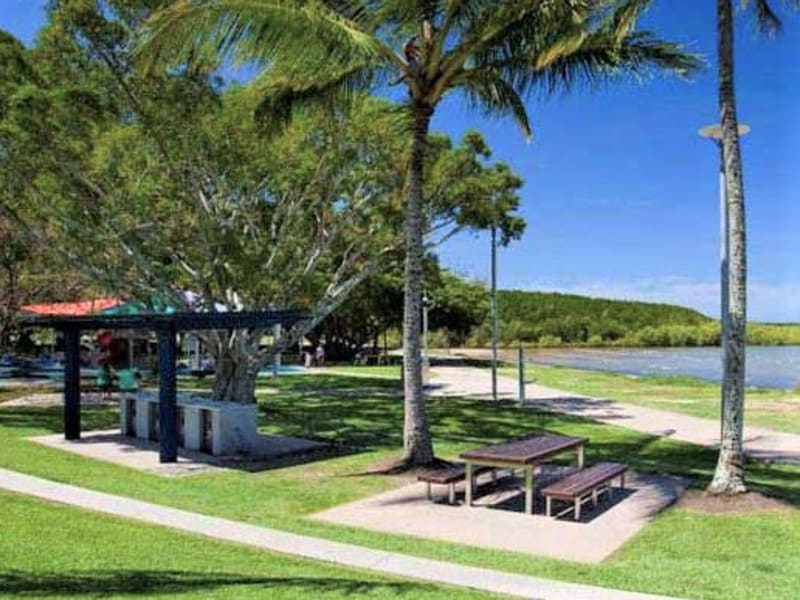 CAIRNS ESPLANADE FUN SHIP PLAYGROUND BBQ Area