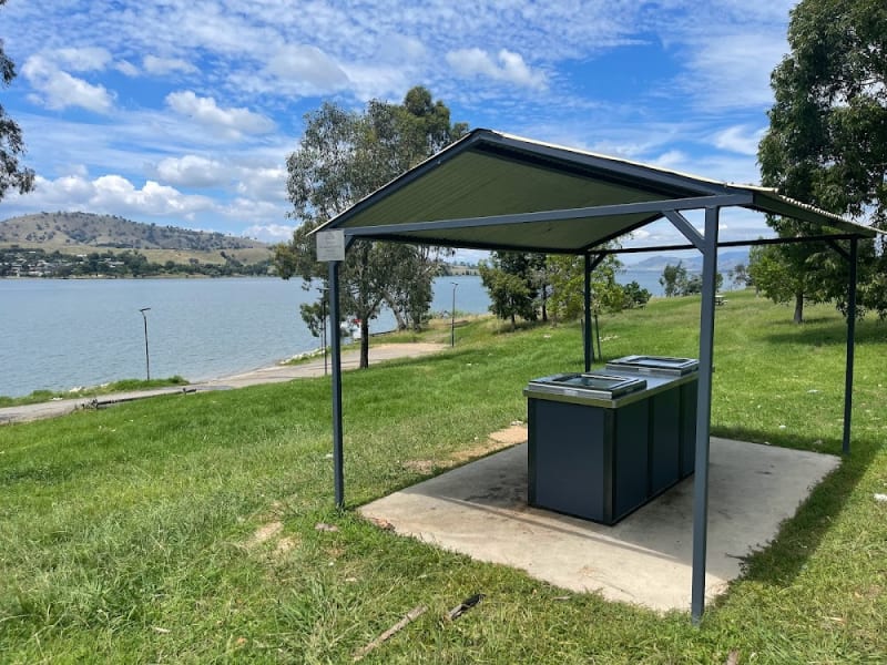 HUME WEIR PARK BBQ Area