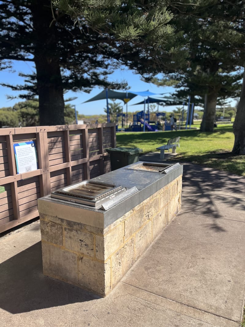 SOUTH BEACH RECREATION RESERVE BBQ Area