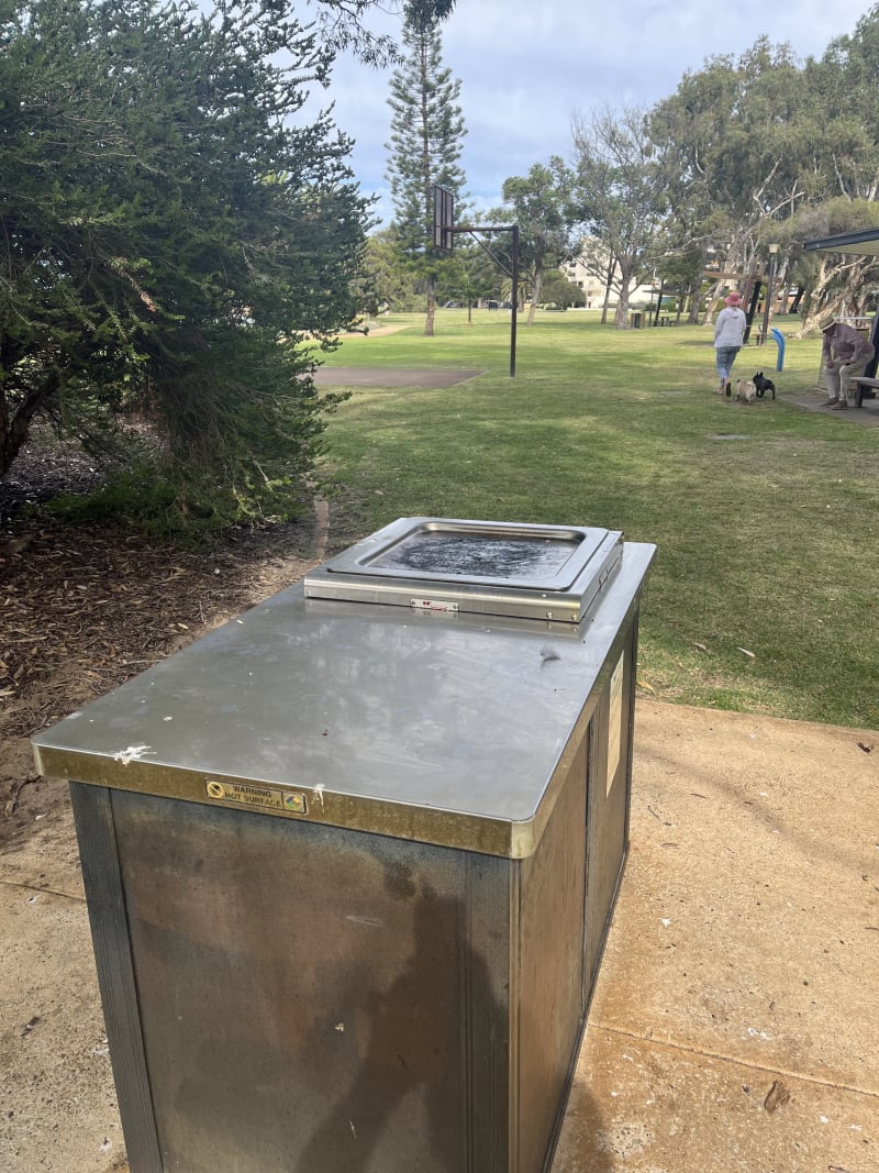 JH ABRAHAMS RESERVE BBQ Area