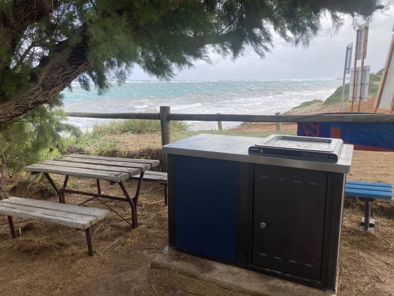 HORROCKS BEACH BBQ Area