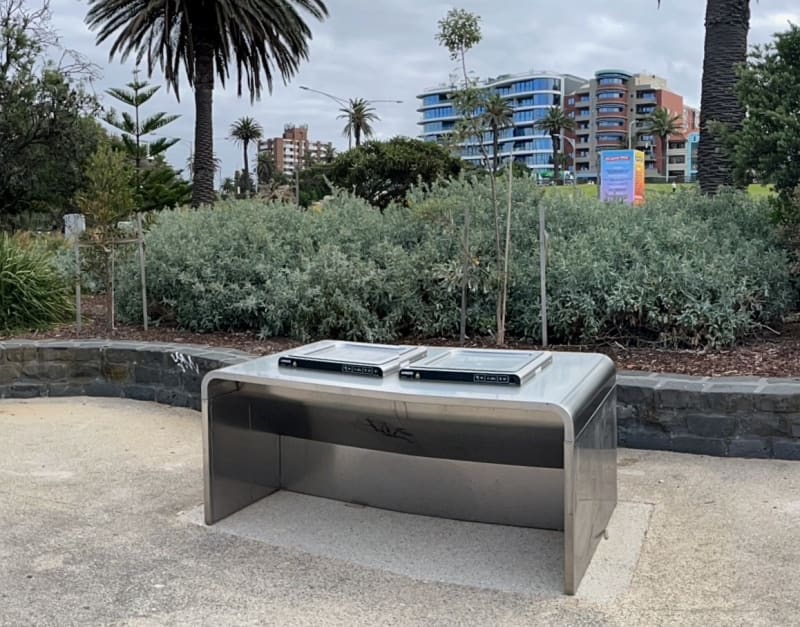 ST KILDA FORESHORE BBQ Area