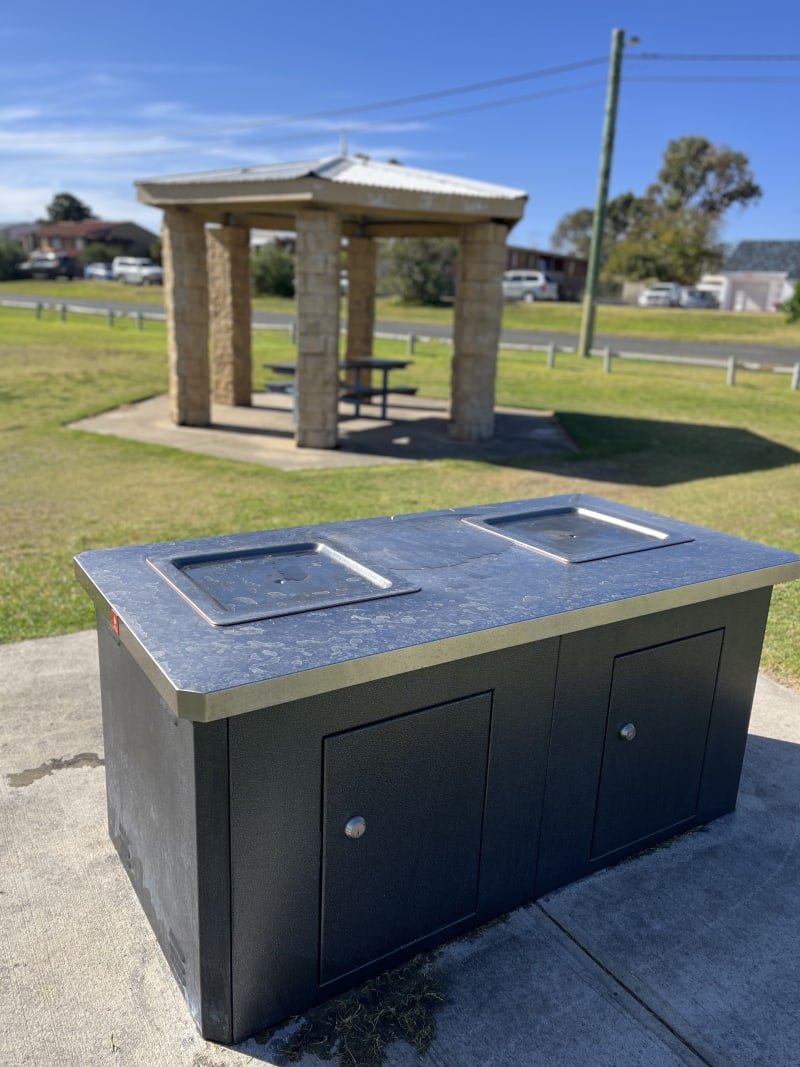 ROCKINGHAM BEACH BBQ Area