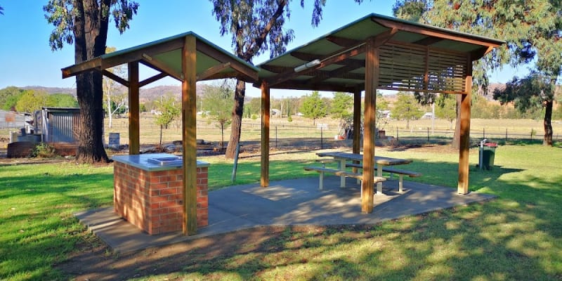 BARRABA OMEARA PARK BBQ Area