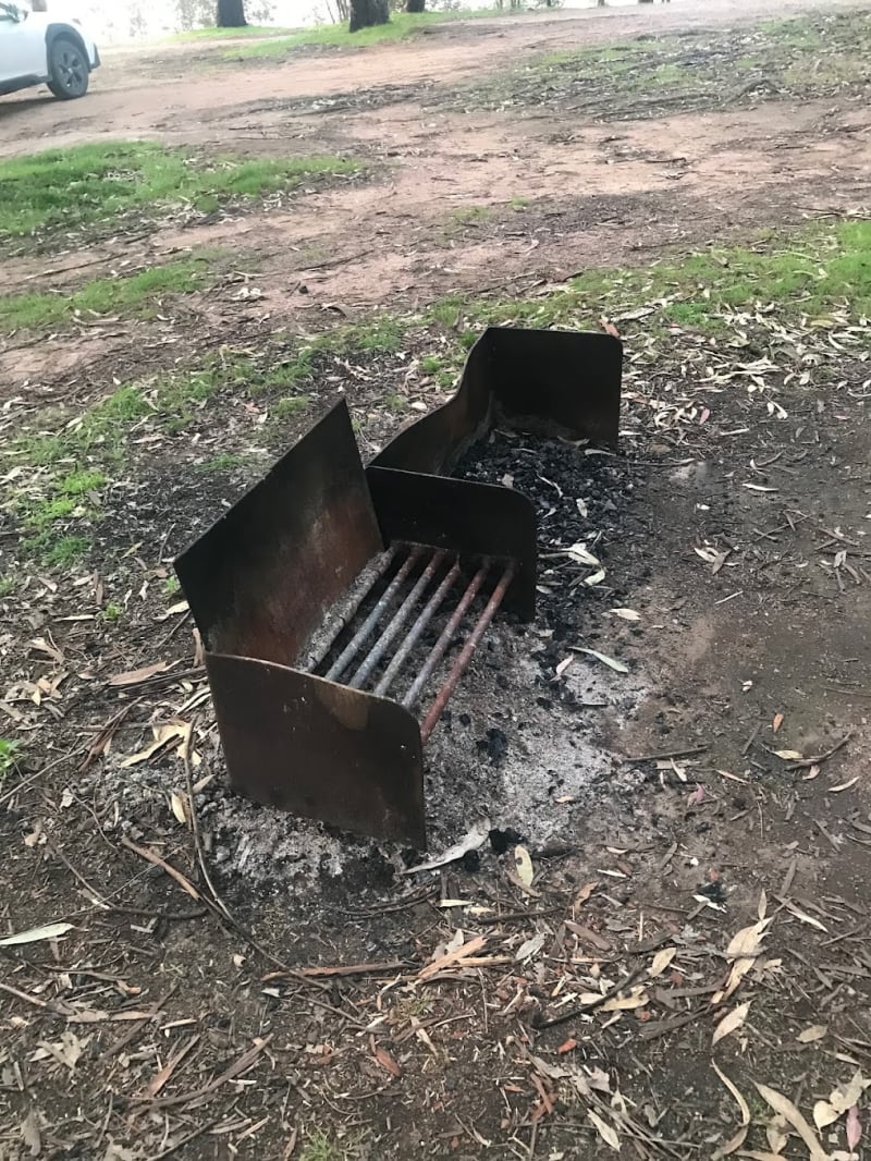 YACHTING POINT BOAT RAMP BBQ Area