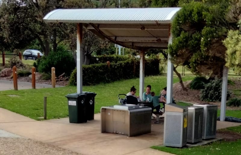 FRANKSTON FORESHORE BBQ Area