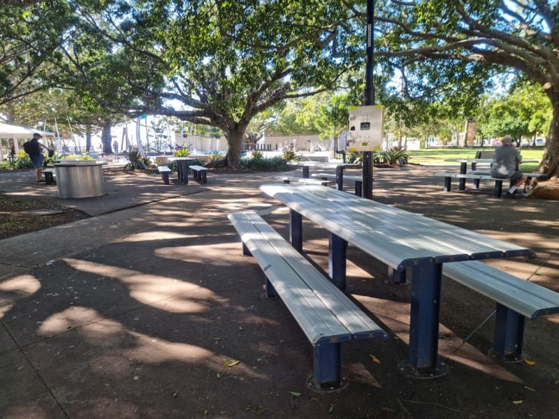 WYNNUM WADING POOL BBQ Area