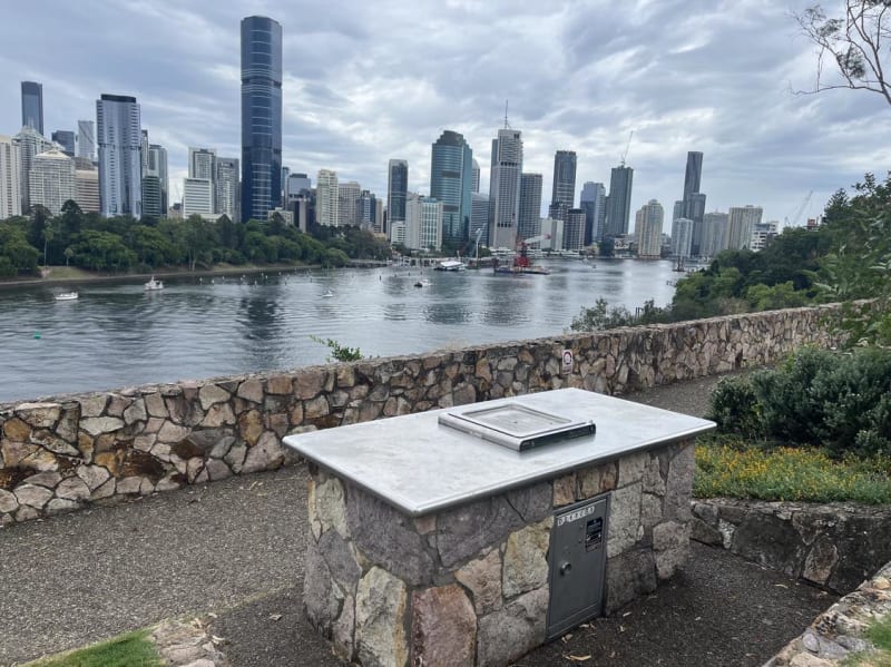 KANGAROO POINT CLIFFS PARK BBQ Area