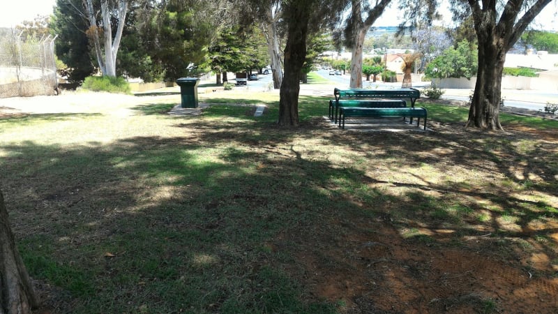 BERRI LOOKOUT TOWER BBQ Area