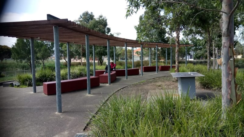 SHEARWATER MEADOW BBQ Area