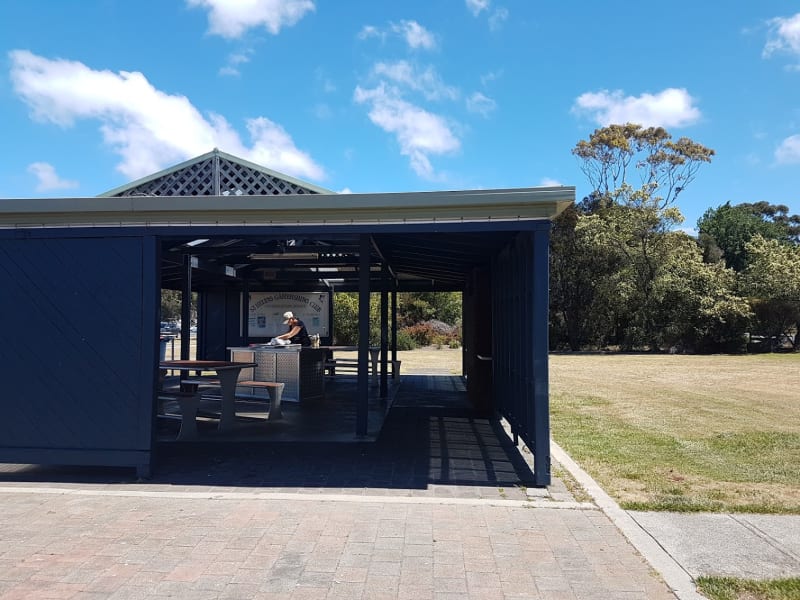 ST HELENS FORESHORE BBQ Area