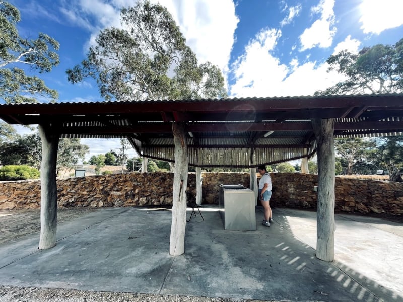 BORDERTOWN RECREATION LAKE BBQ Area