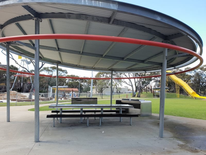 KATANNING ALL AGES PLAYGROUND BBQ Area